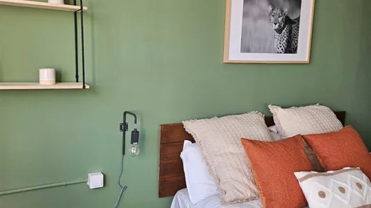 Rooms in Barcelona Eixample - photo 8