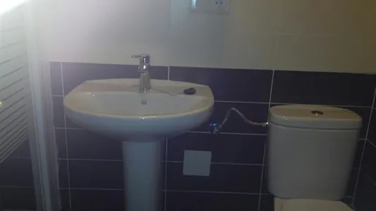 Rooms in Málaga - photo 4