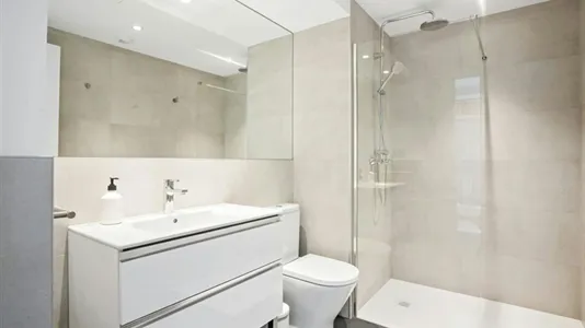 Apartments in Barcelona Ciutat Vella - photo 10