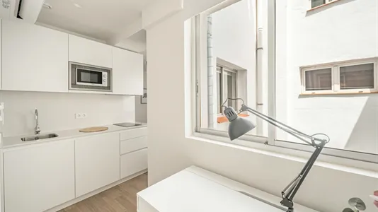 Rooms in Málaga - photo 5