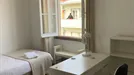 Room for rent, Lisbon (region), &lt;span class=&quot;blurred street&quot; onclick=&quot;ProcessAdRequest(13805727)&quot;&gt;&lt;span class=&quot;hint&quot;&gt;See streetname&lt;/span&gt;[xxxxxxxxxxxxx]&lt;/span&gt;