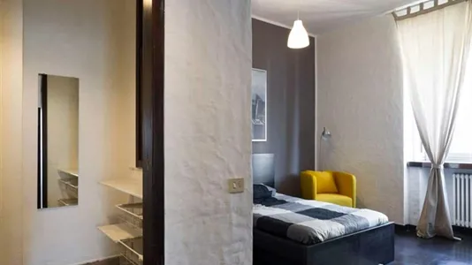 Rooms in Milano Zona 2 - Stazione Centrale, Gorla, Turro, Greco, Crescenzago - photo 2