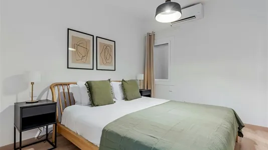 Apartments in Barcelona Eixample - photo 8