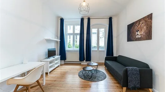 Apartments in Berlin Neukölln - photo 1