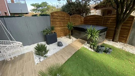 Apartments in Toulouse - photo 3