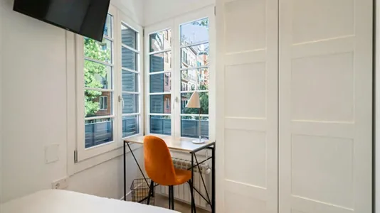 Rooms in Madrid Chamberí - photo 10