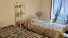 Room for rent, Turin, Piemonte, &lt;span class=&quot;blurred street&quot; onclick=&quot;ProcessAdRequest(14116536)&quot;&gt;&lt;span class=&quot;hint&quot;&gt;See streetname&lt;/span&gt;[xxxxxxxxxxxxx]&lt;/span&gt;