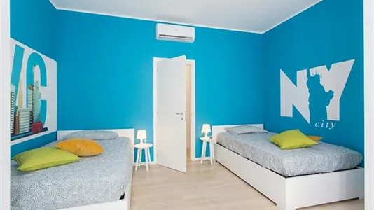 Rooms in Milano Zona 5 - Vigentino, Chiaravalle, Gratosoglio - photo 4