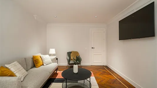 Rooms in Madrid Chamartín - photo 4