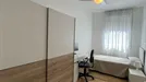 Room for rent, Zaragoza, Aragón, Calle Nuestra Señora de Bonaria