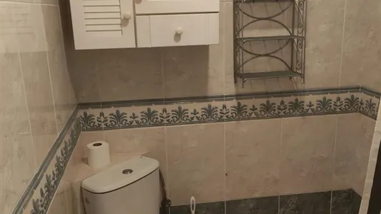 Rooms in El Fontanal - photo 8