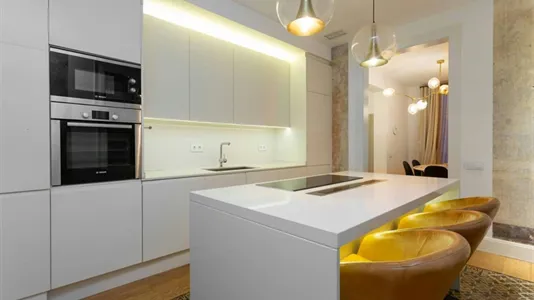 Apartments in Barcelona Ciutat Vella - photo 10