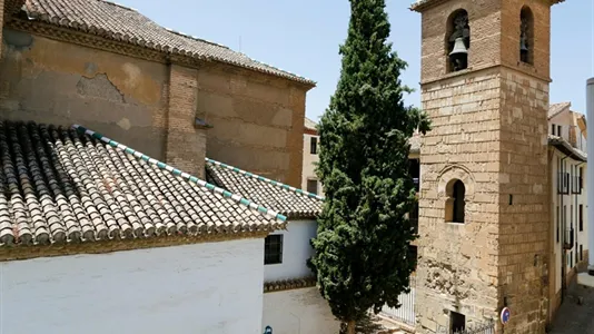 Rooms in Granada - photo 4