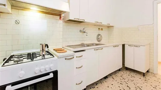 Rooms in Roma Municipio VIII – Appia Antica - photo 5