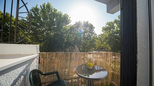 Rooms in Granada - photo 5