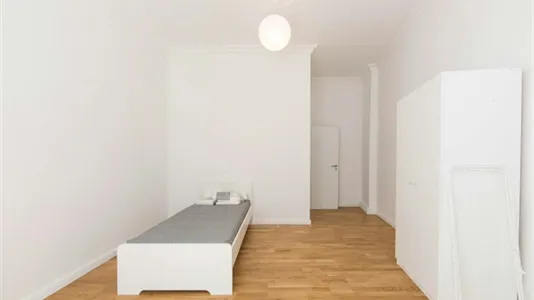 Rooms in Berlin Friedrichshain-Kreuzberg - photo 2
