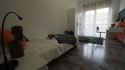 Room for rent in Turin, Piemonte