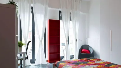 Room for rent in Milano Zona 9 - Porta Garibaldi, Niguarda, Milan