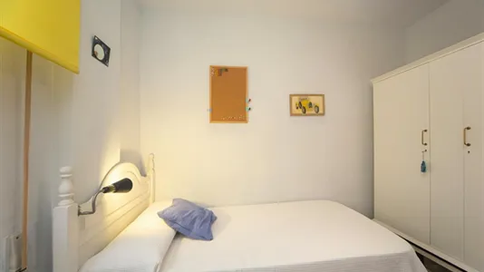 Rooms in Granada - photo 3
