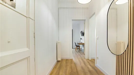 Rooms in Barcelona Eixample - photo 7