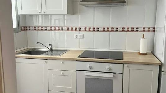 Rooms in Málaga - photo 4