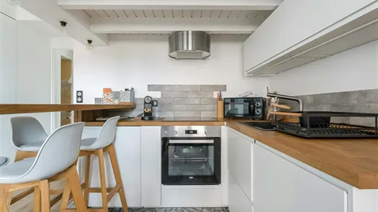 Apartments in Lyon - photo 7