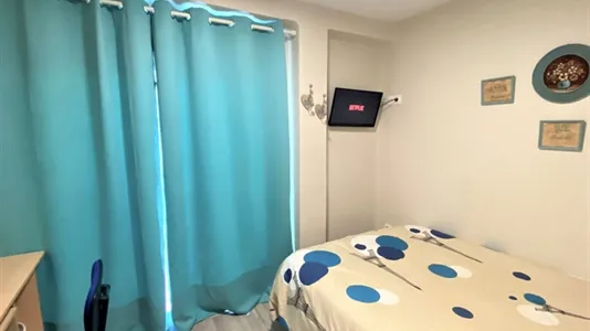 Rooms in Granada - photo 4