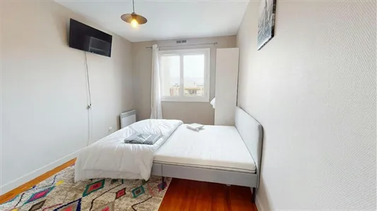 Rooms in Lyon - photo 5