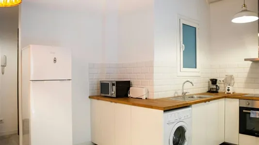 Apartments in Barcelona Ciutat Vella - photo 7