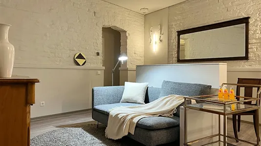 Apartments in Cologne Mülheim - photo 4