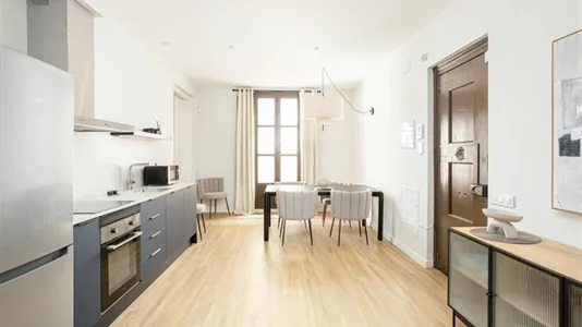 Apartments in Barcelona Ciutat Vella - photo 6