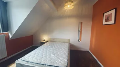 Room for rent in Brussels Schaarbeek, Brussels