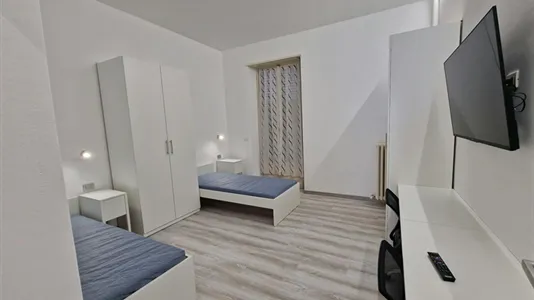 Rooms in Turin - photo 2