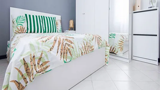 Rooms in Sesto San Giovanni - photo 7