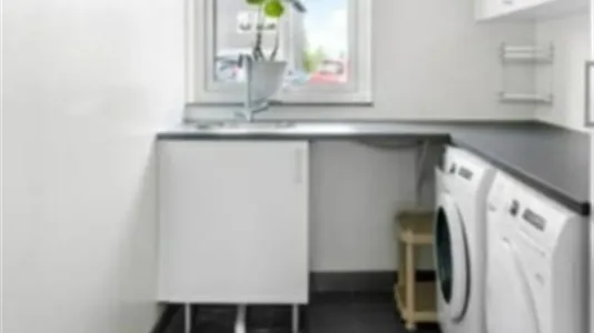 Houses in Stockholm West - photo 7