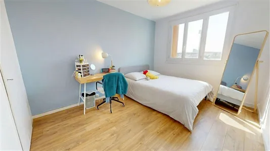 Rooms in Lyon - photo 3