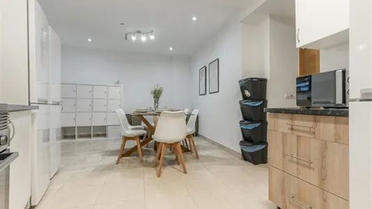 Rooms in Madrid Centro - photo 7