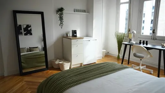 Rooms in Madrid Salamanca - photo 9