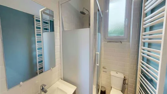 Rooms in Paris 17ème arrondissement - photo 8