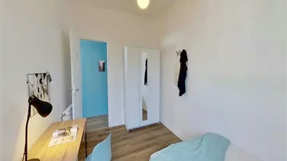 Room for rent in Nanterre, Île-de-France