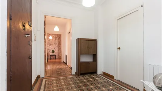 Rooms in Barcelona Ciutat Vella - photo 7