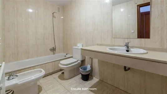 Rooms in Valencia Camins al Grau - photo 5