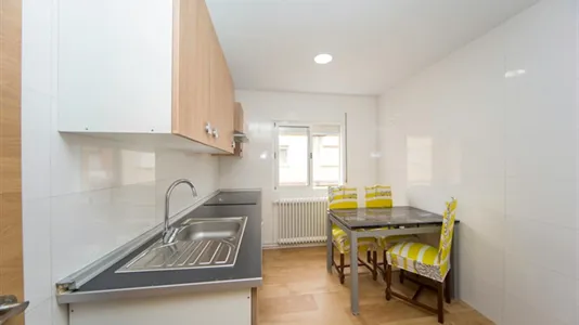 Rooms in Granada - photo 7