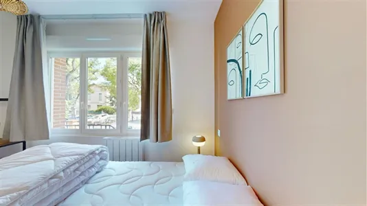 Rooms in Toulouse - photo 3