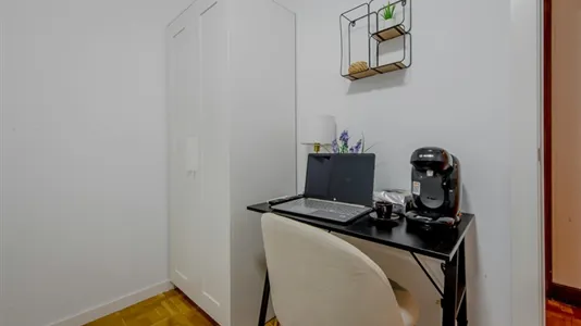 Rooms in Madrid Chamberí - photo 4