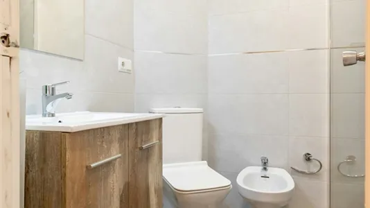 Rooms in Madrid Moncloa-Aravaca - photo 9