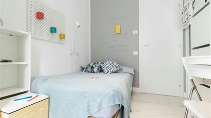 Room for rent in Milano Zona 5 - Vigentino, Chiaravalle, Gratosoglio, Milan