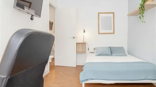 Rooms in Jerez de la Frontera - photo 4