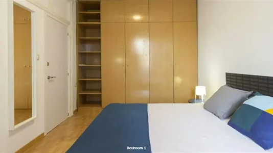 Rooms in Madrid Centro - photo 5