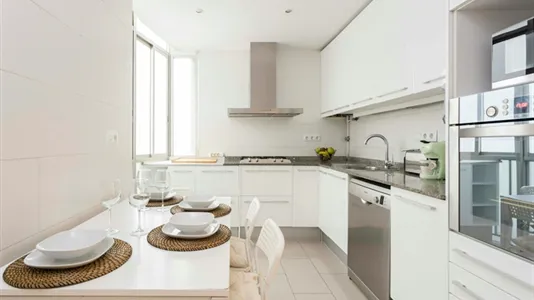 Rooms in Barcelona Les Corts - photo 10